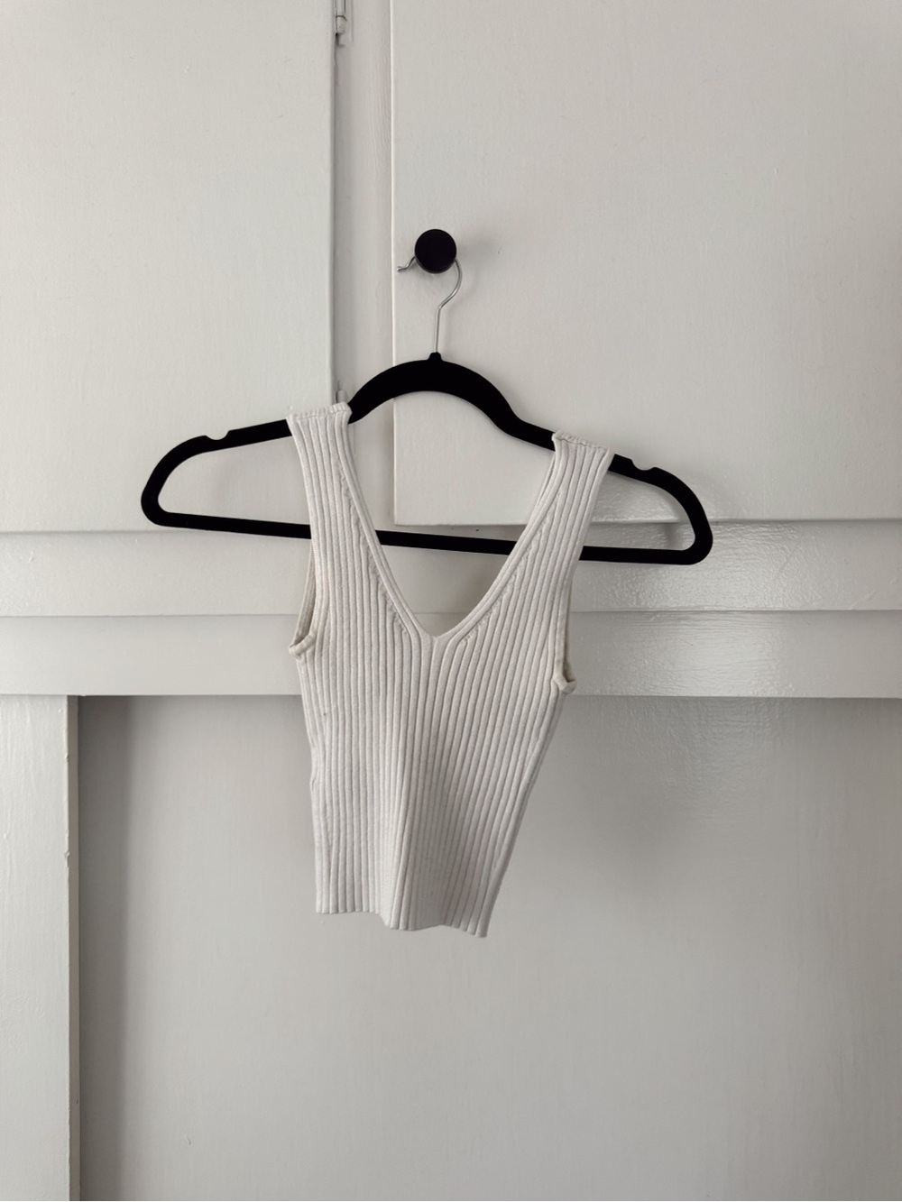 Madewell Ribbed V‑Neck Sweater Knit Tank Top - Cream - Picture 3 of 3